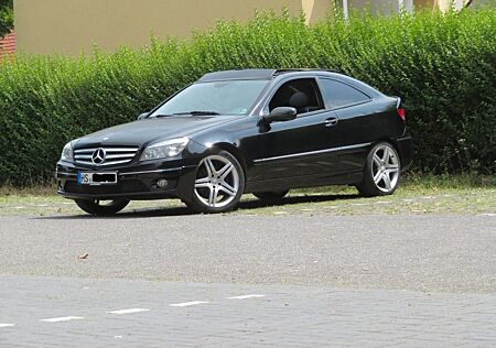 Mercedes-Benz CLC 200 CLC 200K*Scheckhft*Pano*Stzhz*AHK*Navi*DAB