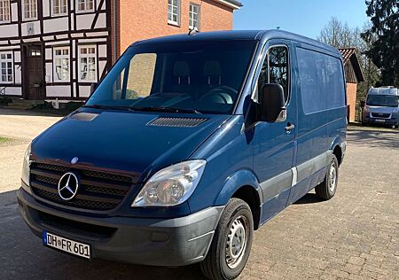 Mercedes-Benz Sprinter Bj 2006 (Neuer TÜV)