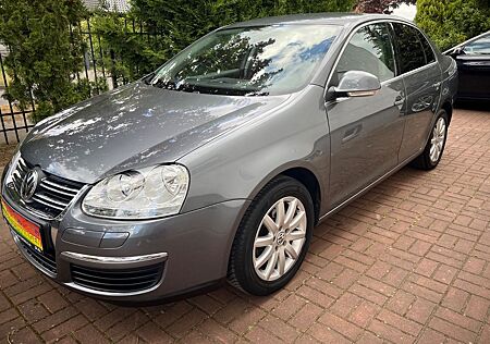 VW Jetta Volkswagen V Comfortline