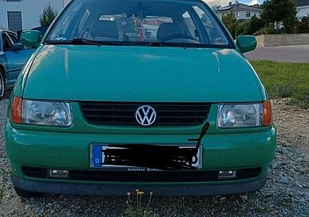 VW Polo Volkswagen 1.0 Standard