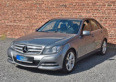 Mercedes-Benz C 250 CDI 4M 1.HAND*BI-XENON*NAVI*PDC*LEDER*SHZ
