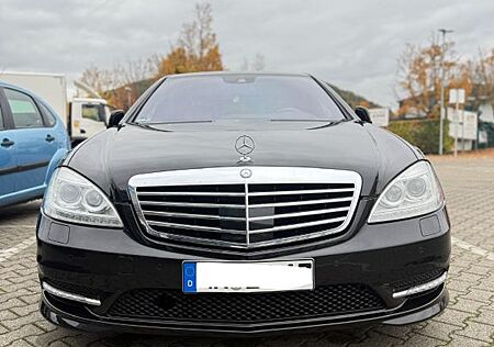 Mercedes-Benz S 500 BlueEFFICIENCY L - 190.000km