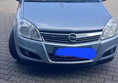 Opel Astra 1.9 CDTI 74kW -