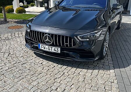 Mercedes-Benz AMG GT 43 Automatik -