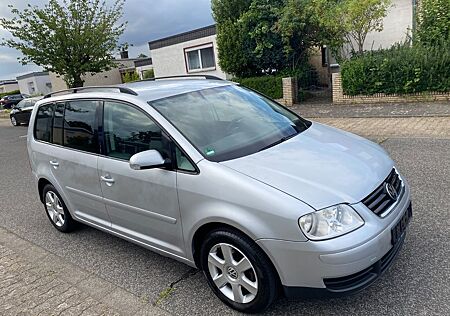 VW Touran Volkswagen 1.9 TDI Automatik 2 j Tüv, Sitzhg,Tempmt