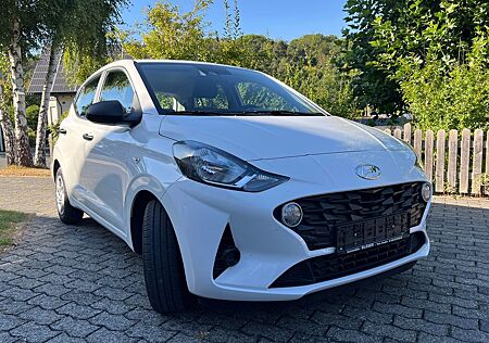 Hyundai i10 1.0
