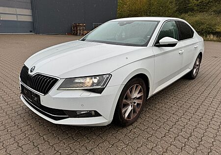 Skoda Superb 1.4 150PS Lim. Style 83297