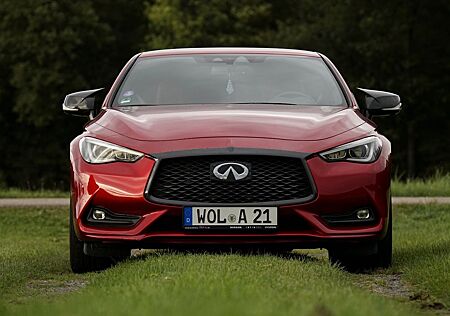Infiniti Q60 Q60s 2.0t AT Sport Tech BOSE VOLLAUSSTATTUNG