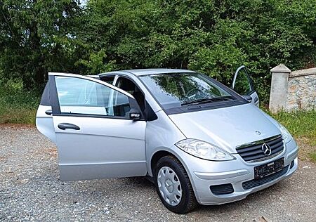 Mercedes-Benz A 170 TÜV neu, viele Neuteile