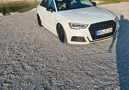 Audi A3 35 TFSI S tronic Limousine -