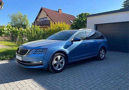 Skoda Octavia 2.0 TDI SCR DSG Style Standheizung