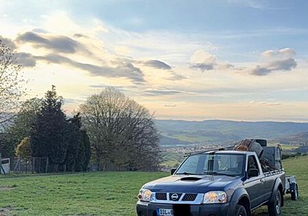 Nissan Navara (NP 300) 2,8t AHK