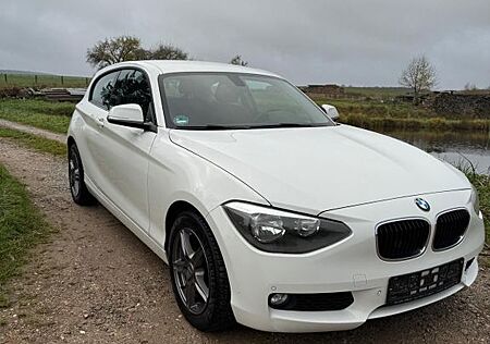 BMW 116d Lückenlos Scheckheft, sparsam, Service Neu