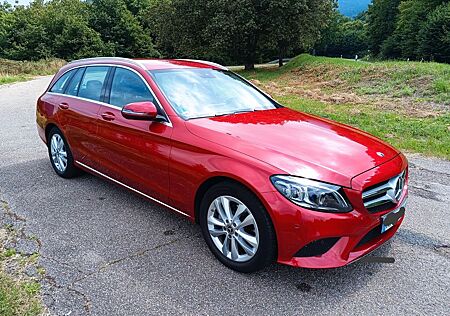 Mercedes-Benz C 180 Mercedes T-Modell 9-G-Tronic, AHK,LED