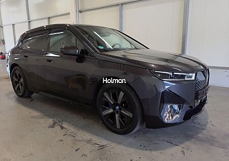 BMW iX xDrive40 H&K 360° Pano Laser AHK HEAD UP