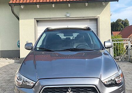 Mitsubishi ASX gebraucht kaufen Mitsubishi ASX 2.2 DI-D 4WD Allradantrib