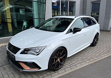 Seat Leon ST Cupra 300 4Drive R Virtual Cockpit Navi