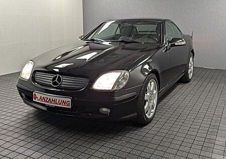 Mercedes-Benz SLK 320 SLK SLK 320Leder+Shzg+Temp+Sound+Sportsitze