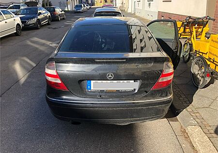 Mercedes-Benz CL 230
