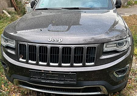 Jeep Grand Cherokee Laredo 3.0 V6 Multijet 140kW ...