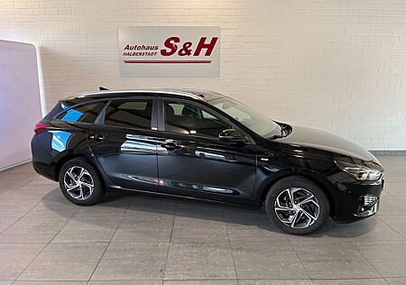 Hyundai i30 i30cw 1,5T ED30 48V AAC PDCh Tempo Sitz/Lenkheiz
