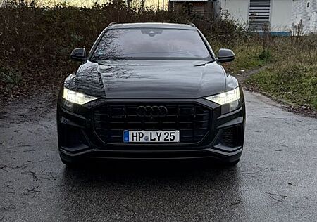 Audi Q8 50 TDI quattro tiptronic -