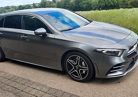 Mercedes-Benz A 35 AMG Mercedes Benz , Distronic, AHK, Memory..