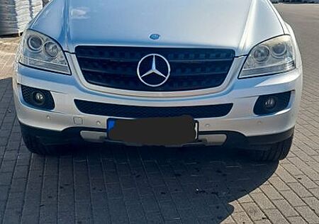Mercedes-Benz ML 280 CDI 4MATIC -