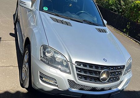 Mercedes-Benz ML 350 CDI 4MATIC Grand Edition Grand Edition