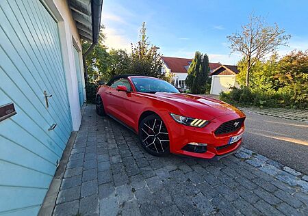 Ford Mustang 2.3 EcoBoost Auto -