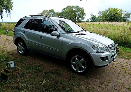 Mercedes-Benz ML 320 CDI 4MATIC -