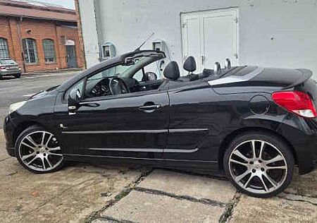Peugeot 207 CC Black & White, Leder, Klima, Getriebe neu