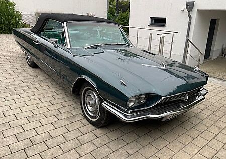 Ford Thunderbird