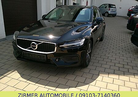 Volvo V60 B4 Momentum