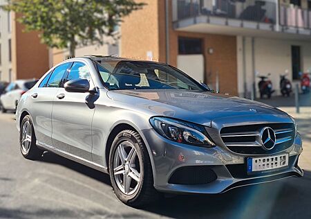 Mercedes-Benz C 180 Avantgarde Schiebedach Navi EinparkAssist.