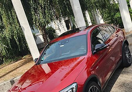 Mercedes-Benz GLC 43 AMG Mercedes-AMG GLC 43 Coupe Designo B.m