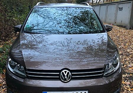 VW Touran Volkswagen 1.6 TDI 7Sitzer BlueMotion Technology CUP