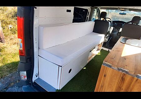 Renault Trafic - Camper Van (Jahresend-Angebot)