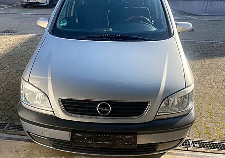 Opel Zafira 1.8 16V -