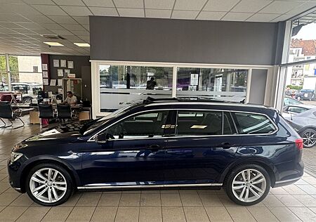 VW Passat Variant Volkswagen Highline Auto Pano Alcantara Navi
