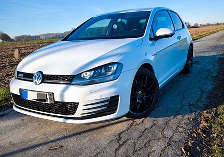 VW Golf Volkswagen 2.0 TDI BMT GTD GTD