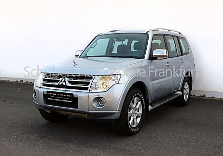Mitsubishi Pajero 3.5 V6 Aut. Pano Leder Xenon 7 Sitzer