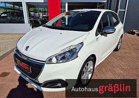 Peugeot 208 1.2 Signature Klima Sitzheiz. PDC