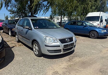 VW Polo Volkswagen IV Trendline *Klima*
