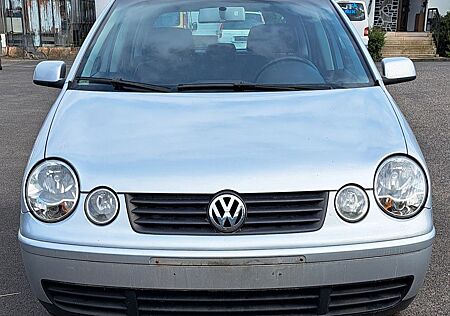 VW Polo Volkswagen 9N