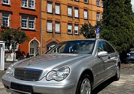 Mercedes-Benz C 180 Kompressor CLASSIC