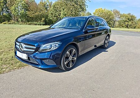Mercedes-Benz C 300 e T-Modell Panoramadach