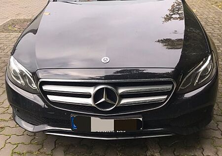 Mercedes-Benz E 220 E 220d T AMG Line AVANTGARDE Automatik