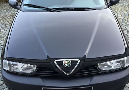 Alfa Romeo 145 1.6 - Youngtimer - Boxermotor!!