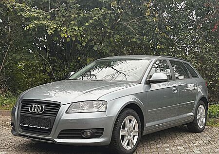 Audi A3 1.6TDI Sportback Attraction*2-HAND*KLIMA*PDC